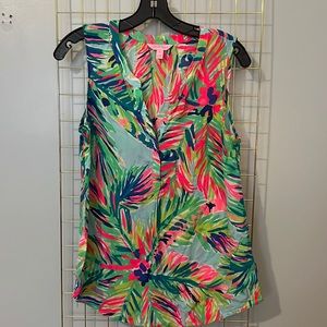 Lilly Pulitzer size M Palm Print sleeveless blouse